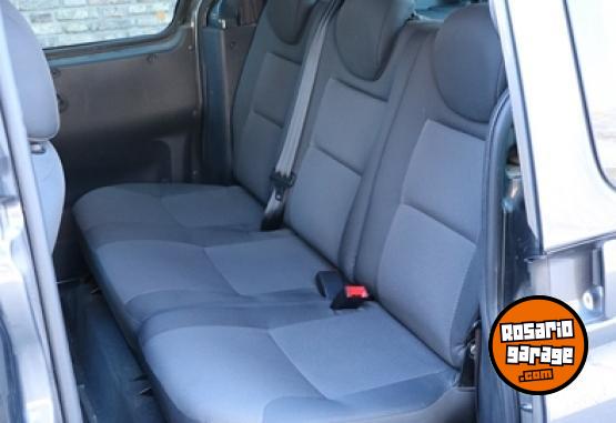 Utilitarios - Peugeot PARTNER 1,6 VTC PLUS FULL 2016 Nafta 116000Km - En Venta