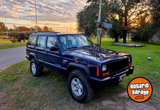 Camionetas - Jeep Cherokee sport 1997 GNC 297000Km - En Venta