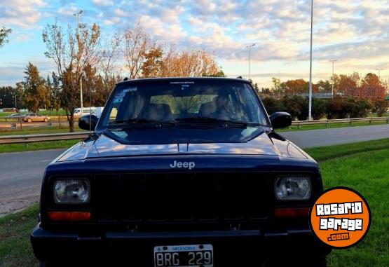 Camionetas - Jeep Cherokee sport 1997 GNC 297000Km - En Venta
