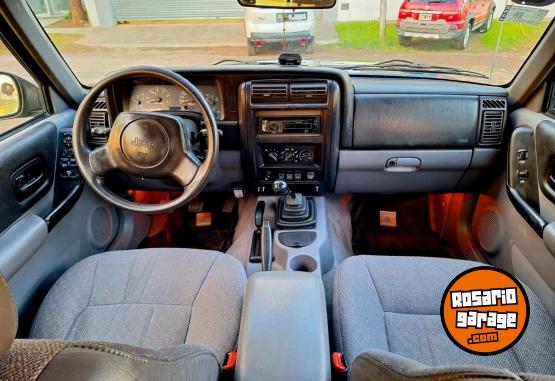 Camionetas - Jeep Cherokee sport 1997 GNC 297000Km - En Venta