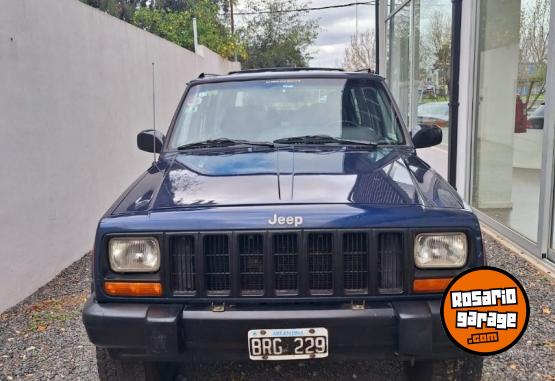 Camionetas - Jeep Cherokee sport 1997 GNC 297000Km - En Venta