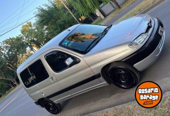 Utilitarios - Peugeot PARTNER 2006 Diesel  - En Venta