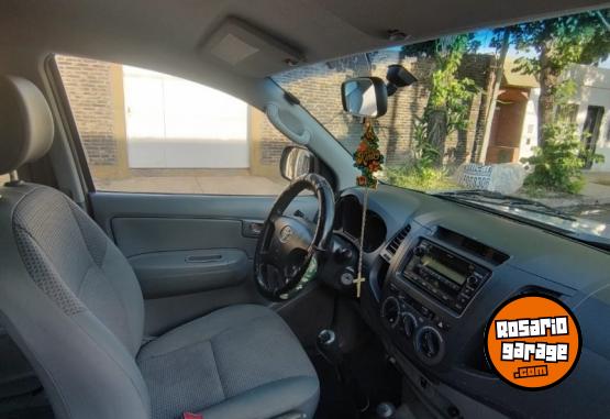 Camionetas - Toyota HILUX 2010 Diesel 280000Km - En Venta