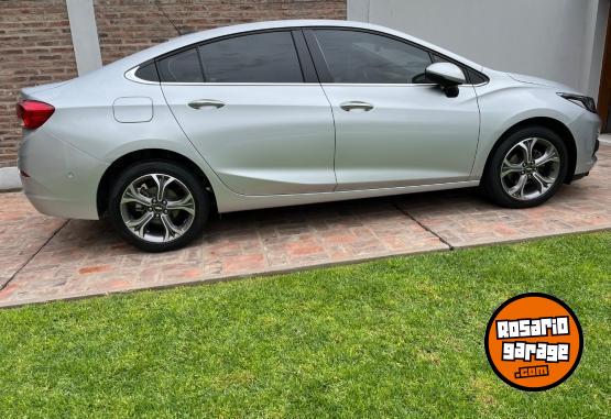 Autos - Chevrolet Cruze Premier 2021 Nafta 75000Km - En Venta