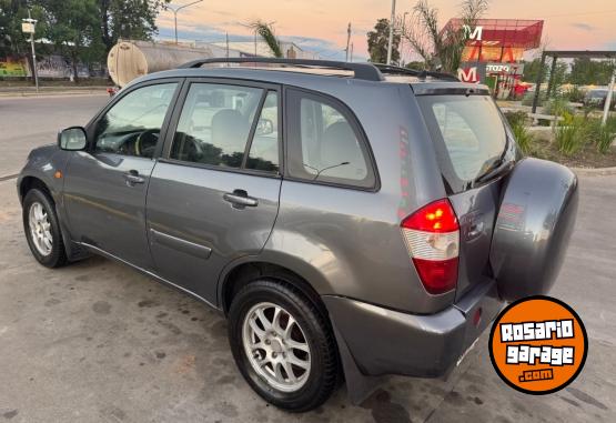 Autos - Chery Tiggo 2009 GNC 205000Km - En Venta