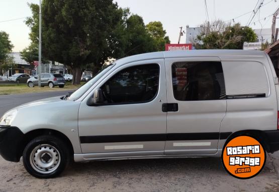 Utilitarios - Peugeot PARTNER 2017 GNC 150000Km - En Venta