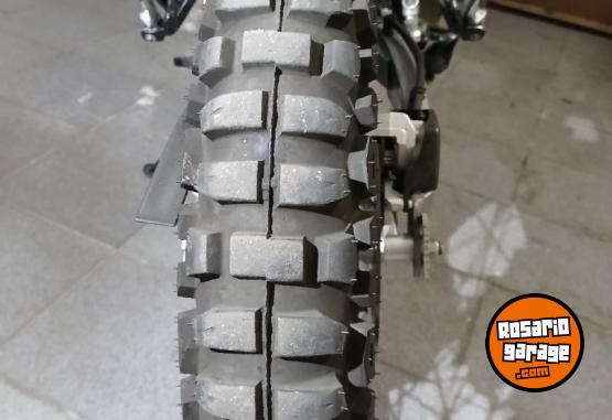 Motos - Motomel XMM250 2022 Nafta 1336Km - En Venta