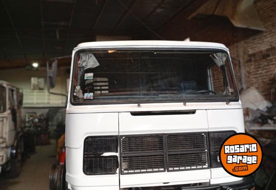 Camiones y Gr�as - Venta de camiones - En Venta