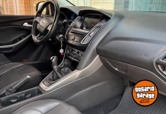 Autos - Ford Focus Se 2017 Nafta 86000Km - En Venta