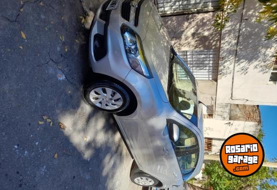 Autos - Chevrolet Agile 2015 Nafta 90000Km - En Venta