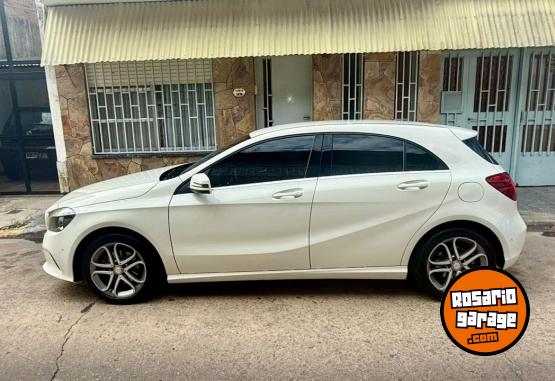 Autos - Mercedes Benz A200 2017 Nafta 89000Km - En Venta