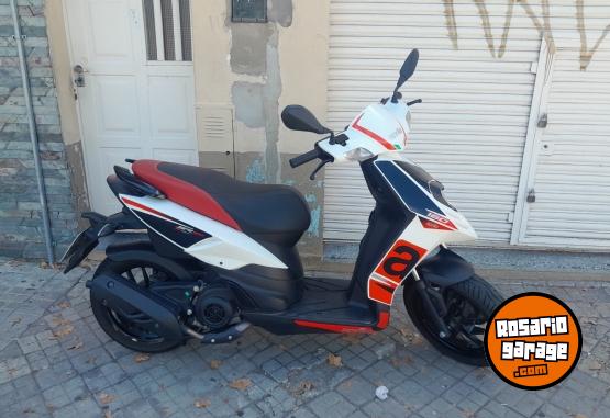 Motos - Aprilia Sr 160 2023 Nafta 5000Km - En Venta