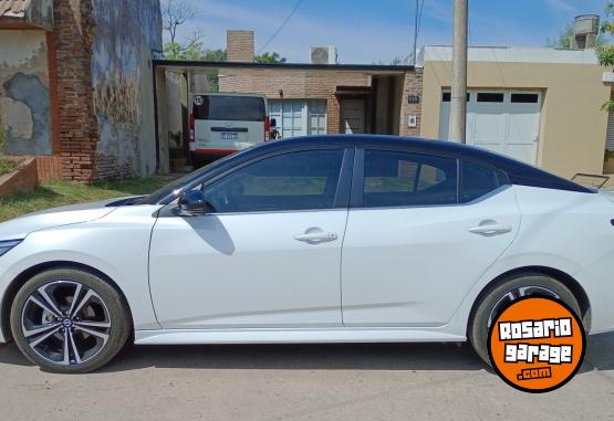 Autos - Nissan SENTRA SR 2023 Nafta 47500Km - En Venta