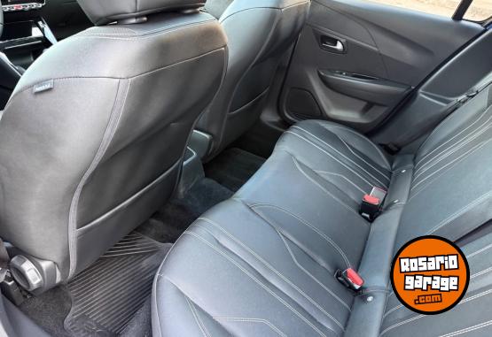 Autos - Peugeot 208 ALLURE PACK 2023 Nafta 11800Km - En Venta