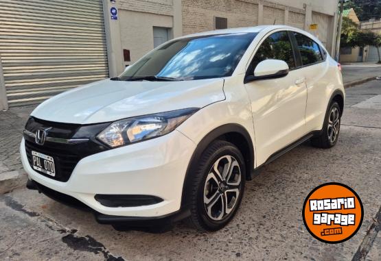 Autos - Honda Hrv lx excelente permuto 2015 Nafta 130000Km - En Venta