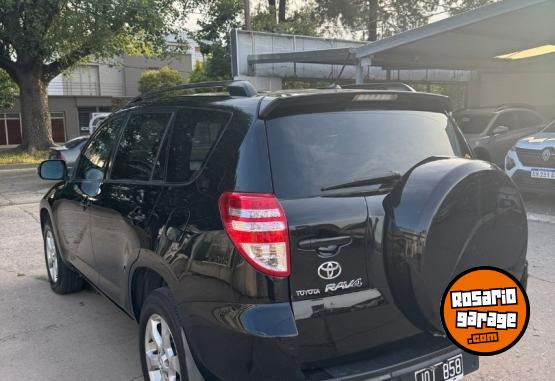 Camionetas - Toyota RAV4 Full 4x2 AT 2011 Nafta 196000Km - En Venta