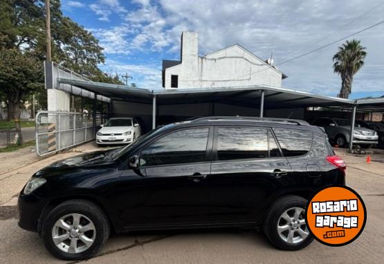 Camionetas - Toyota RAV4 Full 4x2 AT 2011 Nafta 196000Km - En Venta