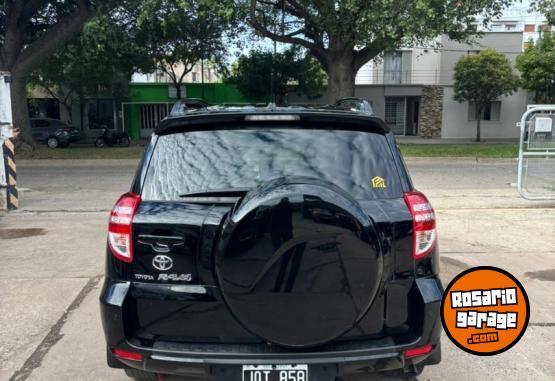 Camionetas - Toyota RAV4 Full 4x2 AT 2011 Nafta 196000Km - En Venta