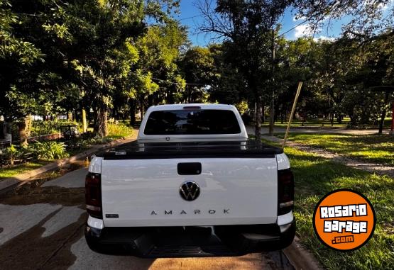 Camionetas - Volkswagen Amarok 2024 Diesel 17000Km - En Venta