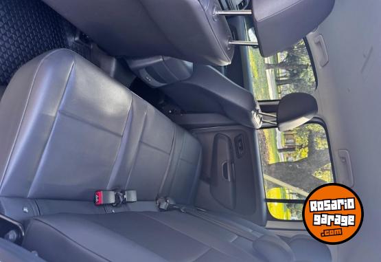 Camionetas - Volkswagen Amarok 2024 Diesel 17000Km - En Venta