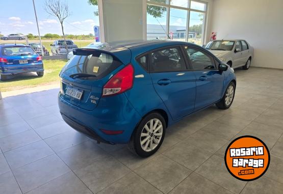 Autos - Ford Fiesta kinetic se 2018 Nafta 130000Km - En Venta