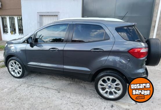 Autos - Ford Ecosport Titanium 2021 Nafta 54000Km - En Venta