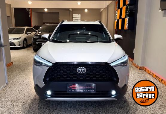 Autos - Toyota Corolla Cross 2022 Nafta 44000Km - En Venta