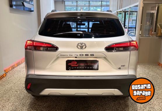 Autos - Toyota Corolla Cross 2022 Nafta 44000Km - En Venta