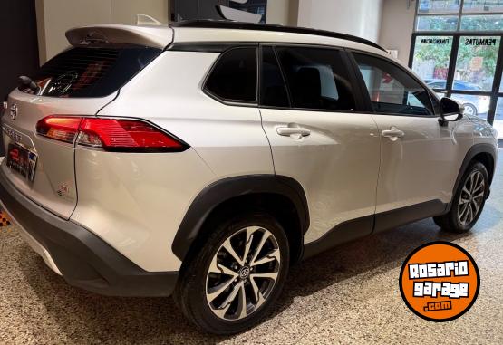 Autos - Toyota Corolla Cross 2022 Nafta 44000Km - En Venta
