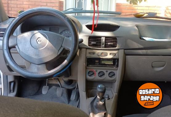 Autos - Renault Symbol 2012 Nafta 214000Km - En Venta