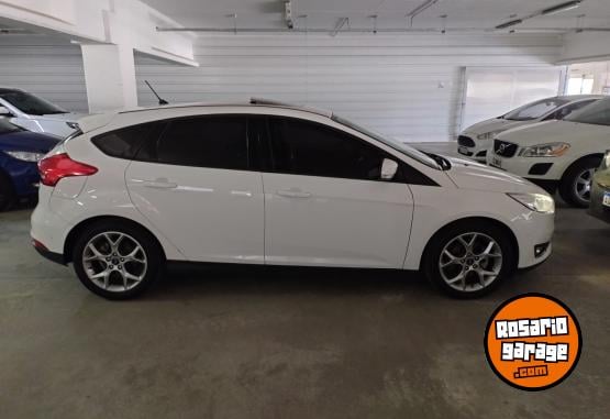 Autos - Ford Focus plus 2018 Nafta 87000Km - En Venta