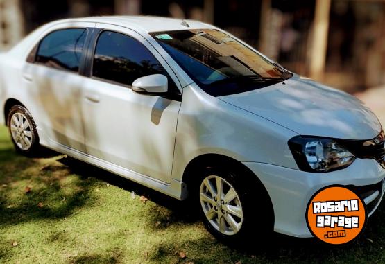 Autos - Toyota Etios xls 2018 Nafta 115000Km - En Venta
