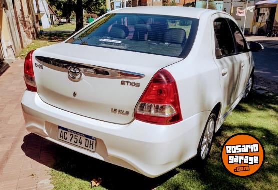 Autos - Toyota Etios xls 2018 Nafta 115000Km - En Venta