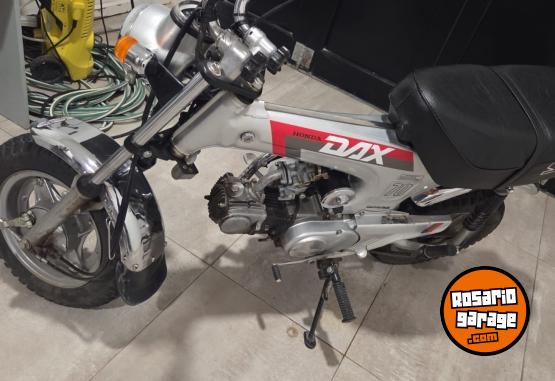 Motos - Honda DAX 1989 Nafta 111111Km - En Venta