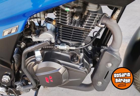 Motos - Hero Hunk 160r 2023 Nafta 13300Km - En Venta