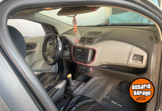 Autos - Chevrolet Spin 2012 GNC 140000Km - En Venta