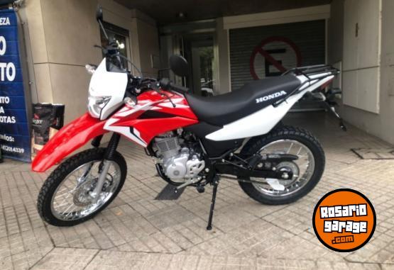 Motos - Honda Xr 2024 Nafta 5200Km - En Venta