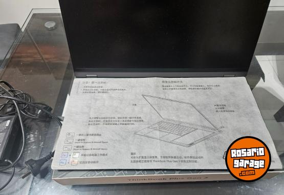 Inform�tica - Notebook TACTIL LENOVO 17" doble display UNICA EN ARGENTINA - En Venta