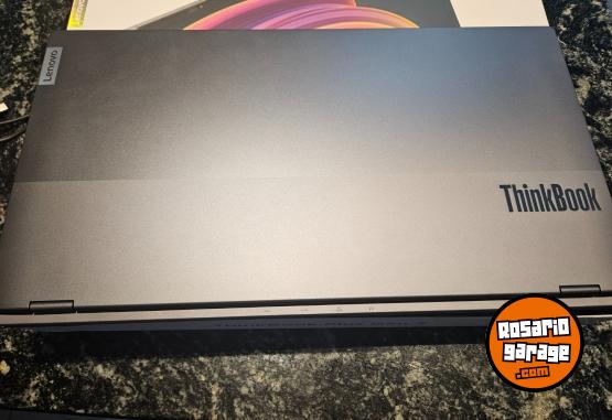 Inform�tica - Notebook TACTIL LENOVO 17" doble display UNICA EN ARGENTINA - En Venta