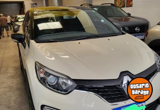 Autos - Renault Captur Intense 2018 Nafta 74500Km - En Venta