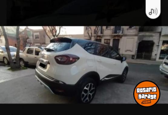 Autos - Renault Captur Intense 2018 Nafta 74500Km - En Venta