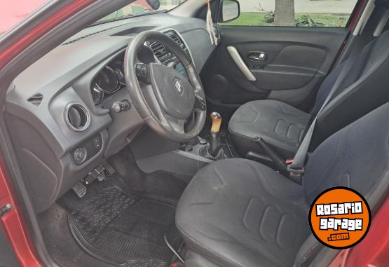 Autos - Renault Sandero 2015 GNC 140000Km - En Venta