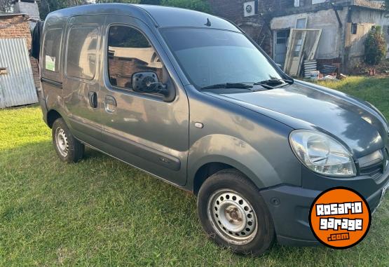 Utilitarios - Renault Kangoo 2015 Nafta 385000Km - En Venta