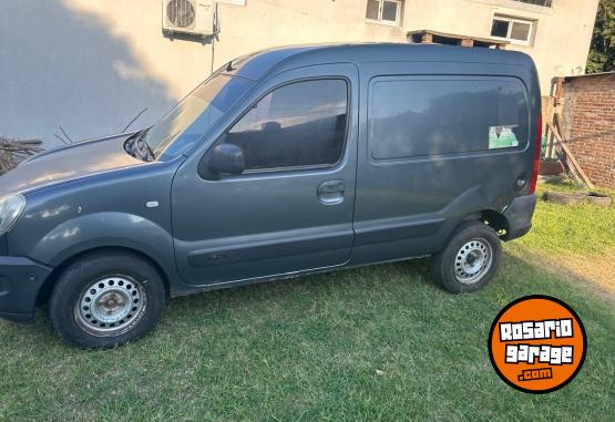 Utilitarios - Renault Kangoo 2015 Nafta 385000Km - En Venta