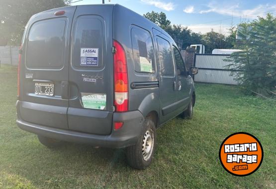 Utilitarios - Renault Kangoo 2015 Nafta 385000Km - En Venta