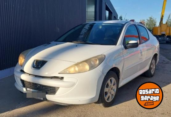 Autos - Peugeot 207 Compact Sed�n 2013 Nafta 200000Km - En Venta