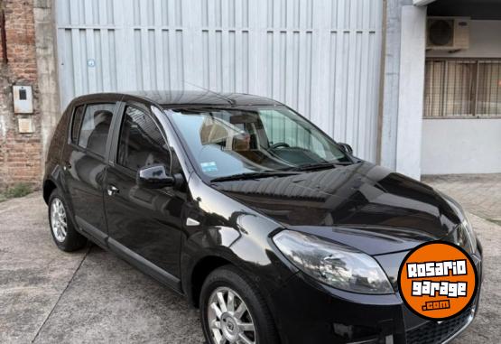 Autos - Renault Sandero Privilege 2014 Nafta 80000Km - En Venta