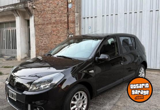 Autos - Renault Sandero Privilege 2014 Nafta 80000Km - En Venta