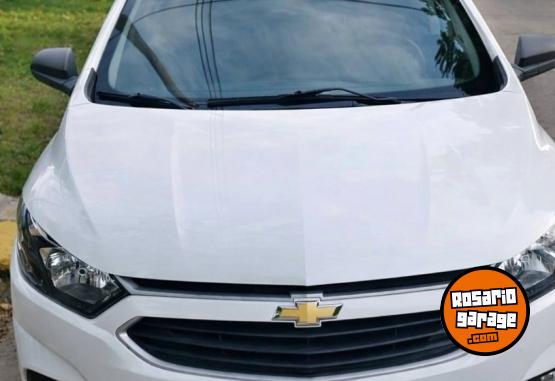 Autos - Chevrolet Prisma fiesta ónix Ka 2017 GNC 118Km - En Venta