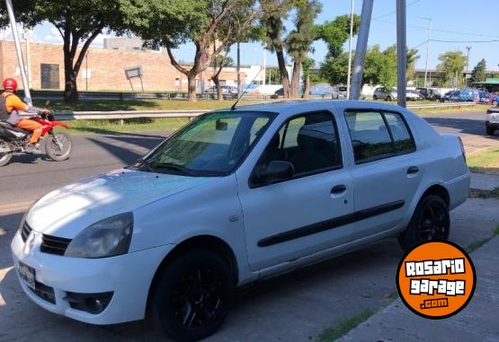 Autos - Renault Clio 2009 Nafta 200000Km - En Venta